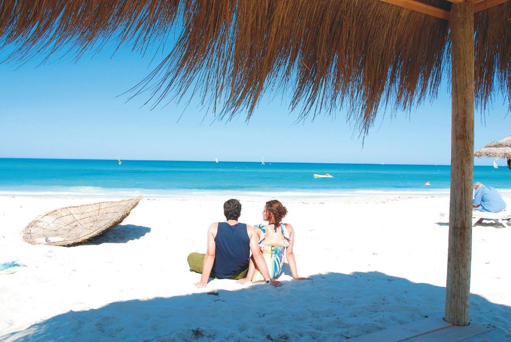 Caribbean World Thalasso Djerba Mezraia Exteriör bild
