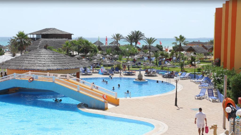 Caribbean World Thalasso Djerba Mezraia Exteriör bild